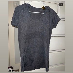 Lululemon Gray  Swiftly Tech Shirt Size 12
